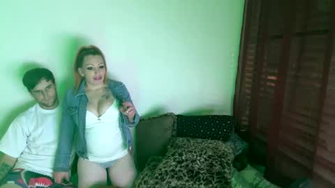 Snapshot of meowzers777 chatting on December 15, 2024, 11:23 am meowzers777 online show from December 15, 2024, 11:23 am