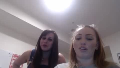 Snapshot of meowzers777 chatting on October 14, 2025, 2:01 am meowzers777 online show from October 14, 2025, 2:01 am