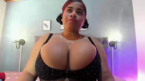 Snapshot of meridalane chatting on September 16, 2025, 1:34 pm meridalane online show from September 16, 2025, 1:34 pm