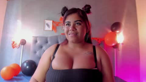 Snapshot of meridalane chatting on October 4, 2025, 4:38 pm meridalane online show from October 4, 2025, 4:38 pm