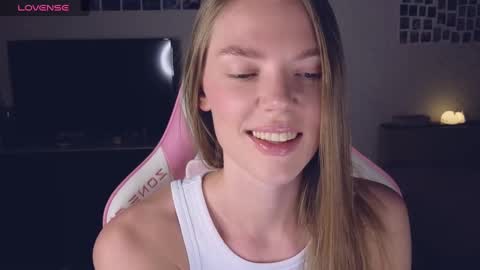 Snapshot of merry_dancers_ chatting on December 26, 2024, 6:12 pm Susan online show from December 26, 2024, 6:12 pm