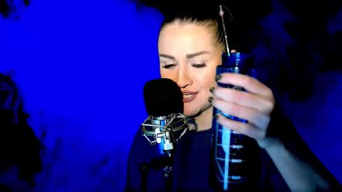 Snapshot of mesaland chatting on September 26, 2025, 6:56 pm Meskhimusic online show from September 26, 2025, 6:56 pm