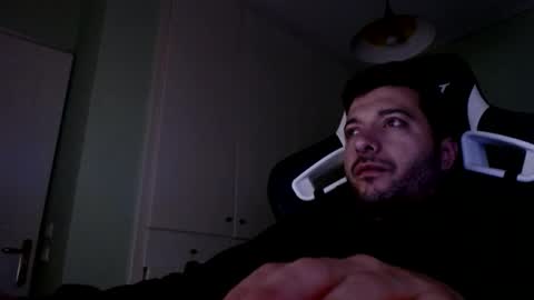 Snapshot of metalic18 chatting on October 16, 2025, 5:08 am FunnyTimeHere online show from October 16, 2025, 5:08 am