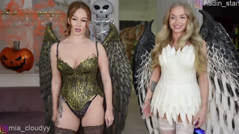 Snapshot of mia_cloudy chatting on October 31, 2025, 1:23 pm Mia and friends online show from October 31, 2025, 1:23 pm