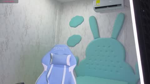 Snapshot of mia_cuttee chatting on September 28, 2025, 3:12 am Mia Cuttee online show from September 28, 2025, 3:12 am