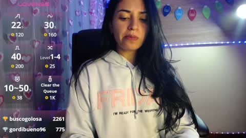 Snapshot of mia_petitebaby chatting on December 17, 2024, 12:34 am  Ma  online show from December 17, 2024, 12:34 am