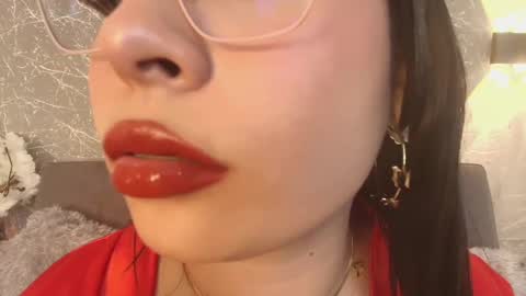 Snapshot of mia_roux13 chatting on February 10, 2025, 12:52 am Mia Roux online show from February 10, 2025, 12:52 am
