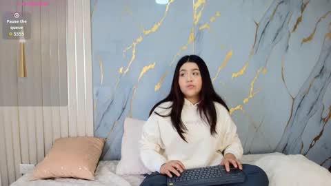 Snapshot of mia_sun14 chatting on October 22, 2025, 11:54 am MIA  SUN  online show from October 22, 2025, 11:54 am