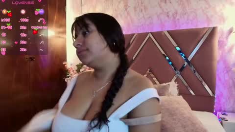 Snapshot of miaa_smiith1 chatting on February 4, 2025, 12:11 pm miaa_smiith1 online show from February 4, 2025, 12:11 pm