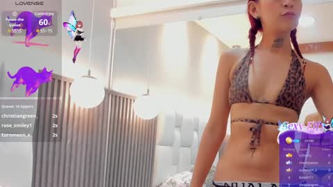 Snapshot of miaa_sofiaa chatting on February 4, 2025, 11:06 pm mia sofia online show from February 4, 2025, 11:06 pm