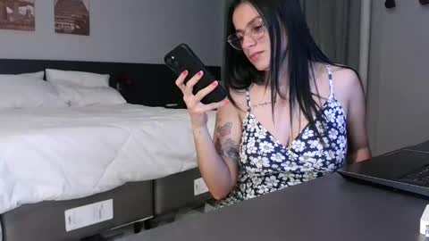 Snapshot of miahale chatting on December 10, 2024, 2:48 am Ms Mia Owner Of Your Mind online show from December 10, 2024, 2:48 am