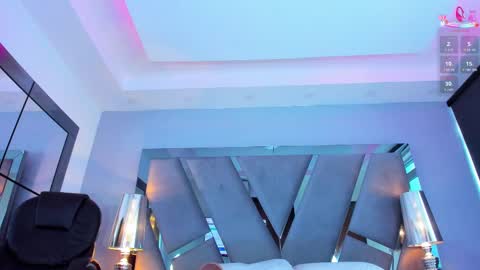 Snapshot of miamirage_ chatting on October 20, 2025, 12:38 pm miamirage_ online show from October 20, 2025, 12:38 pm