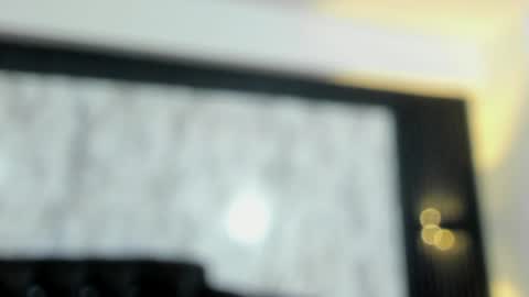 Snapshot of miamontoya chatting on February 1, 2025, 12:29 am Mia   -5 7001400 Follow  online show from February 1, 2025, 12:29 am