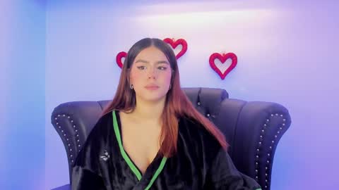 Snapshot of miamontoya chatting on February 25, 2025, 3:38 pm Mia   -5 7001400 Follow  online show from February 25, 2025, 3:38 pm