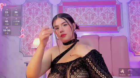 Snapshot of miamontoya chatting on March 7, 2025, 2:12 pm Mia   -5 7001400 Follow  online show from March 7, 2025, 2:12 pm