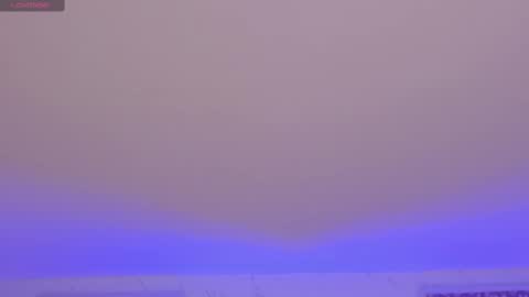 Snapshot of miamontoya chatting on October 7, 2025, 1:08 pm Mia   -5 7001400 Follow  online show from October 7, 2025, 1:08 pm