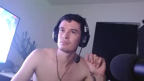 Snapshot of miaou_miaou chatting on January 7, 2025, 4:08 am miaou_miaou online show from January 7, 2025, 4:08 am