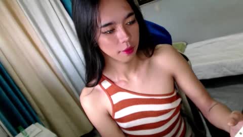 Snapshot of miatrixs chatting on January 18, 2025, 11:00 pm Mia online show from January 18, 2025, 11:00 pm