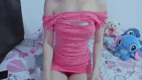 Snapshot of miavolkova_ chatting on February 4, 2025, 8:59 pm  Chloe  online show from February 4, 2025, 8:59 pm