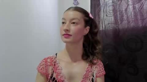 Snapshot of miavolkova_ chatting on September 12, 2025, 5:57 pm  Chloe  online show from September 12, 2025, 5:57 pm