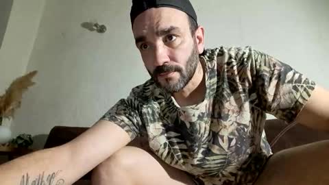 Snapshot of michael666c chatting on March 12, 2025, 9:03 pm michael666c online show from March 12, 2025, 9:03 pm