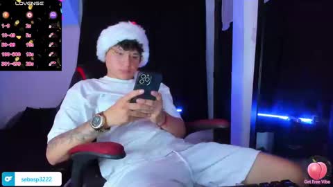 Snapshot of michael_kendall0 chatting on December 11, 2024, 10:49 pm michael independent model  online show from December 11, 2024, 10:49 pm