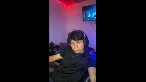 Snapshot of michael_kendall0 chatting on January 30, 2025, 8:21 pm michael independent model  online show from January 30, 2025, 8:21 pm