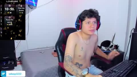 Snapshot of michael_kendall0 chatting on February 23, 2025, 1:02 am michael independent model  online show from February 23, 2025, 1:02 am