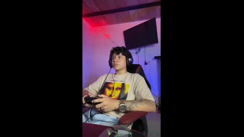 Snapshot of michael_kendall0 chatting on February 24, 2025, 11:41 pm michael independent model  online show from February 24, 2025, 11:41 pm