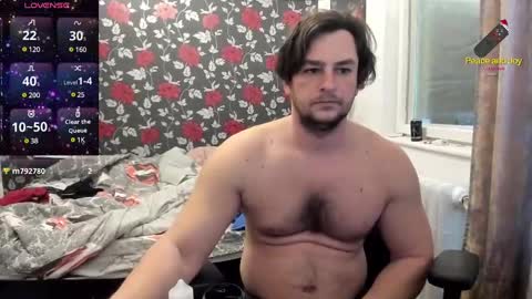 Snapshot of michaelragnar90 chatting on February 23, 2025, 12:59 pm michaelragnar90 online show from February 23, 2025, 12:59 pm