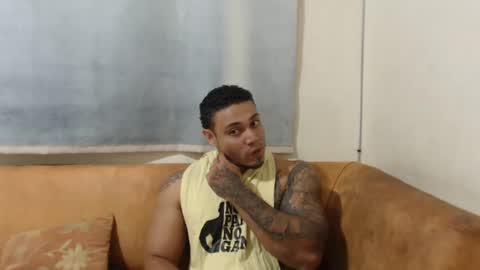 Snapshot of michelle_allen0104 chatting on October 13, 2025, 5:07 am michelle_allen0104 online show from October 13, 2025, 5:07 am