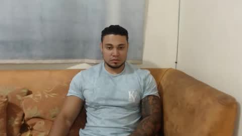 Snapshot of michelle_allen0104 chatting on October 20, 2025, 5:08 am michelle_allen0104 online show from October 20, 2025, 5:08 am