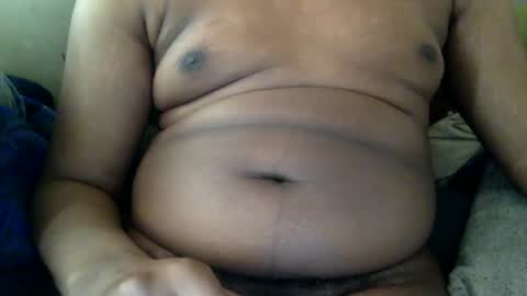 Snapshot of mickkzzx chatting on February 22, 2025, 3:47 pm mickkzzx online show from February 22, 2025, 3:47 pm