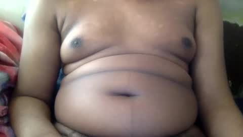 Snapshot of mickkzzx chatting on October 9, 2025, 2:59 pm mickkzzx online show from October 9, 2025, 2:59 pm