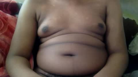 Snapshot of mickkzzx chatting on October 12, 2025, 3:33 pm mickkzzx online show from October 12, 2025, 3:33 pm