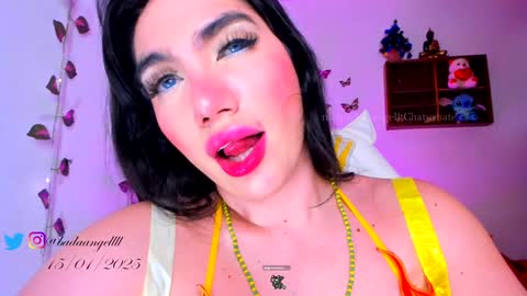 Snapshot of midnight_angell chatting on January 16, 2025, 1:16 am       online show from January 16, 2025, 1:16 am