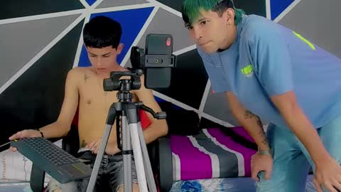 Snapshot of migueyalejo_sweetsex chatting on January 26, 2025, 3:06 am migueyalejo sweetsex online show from January 26, 2025, 3:06 am