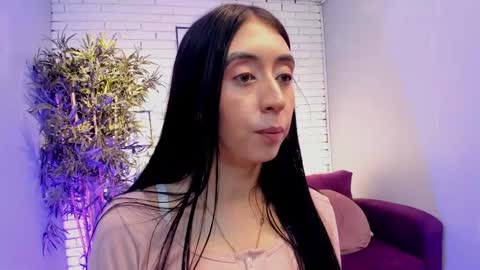 Snapshot of miilu__1 chatting on March 6, 2025, 6:19 am miilu  online show from March 6, 2025, 6:19 am