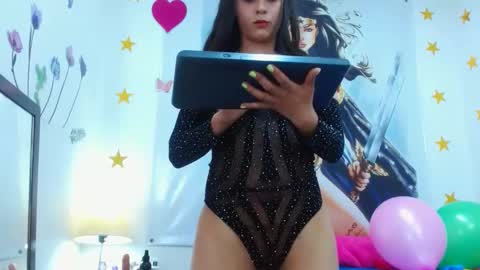 Snapshot of mikaela303av chatting on September 13, 2025, 12:21 am mikaela303av online show from September 13, 2025, 12:21 am