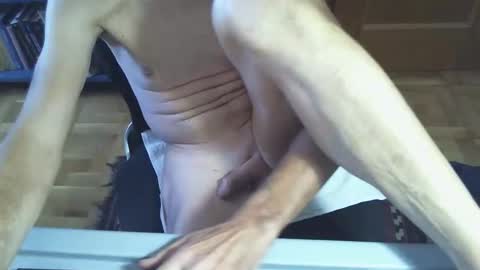 Snapshot of mikatza chatting on September 30, 2025, 11:15 am Yacama online show from September 30, 2025, 11:15 am