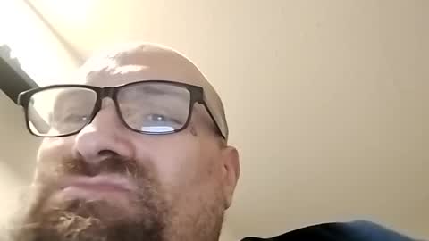 Snapshot of mike3333me chatting on September 26, 2025, 3:49 pm mike3333me online show from September 26, 2025, 3:49 pm