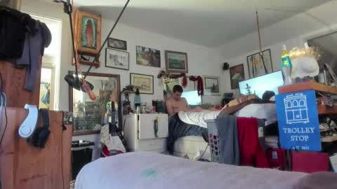 Snapshot of mikejcox chatting on February 10, 2025, 4:47 pm MikeJcox online show from February 10, 2025, 4:47 pm