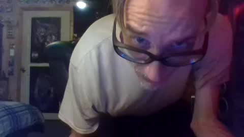 Snapshot of mikey33436 chatting on October 2, 2025, 7:10 pm Michael online show from October 2, 2025, 7:10 pm