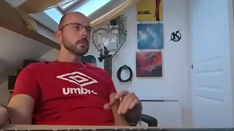 Snapshot of mikmik91 chatting on December 5, 2024, 3:39 pm mikmik91 online show from December 5, 2024, 3:39 pm