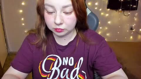 Snapshot of mila_foxxxy chatting on December 3, 2024, 4:47 am Mila shy sensual person  online show from December 3, 2024, 4:47 am