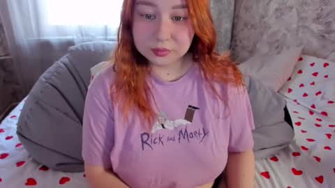 Snapshot of mila_foxxxy chatting on February 24, 2025, 9:10 am Mila shy sensual person  online show from February 24, 2025, 9:10 am