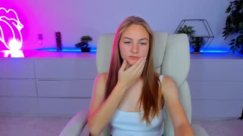 Snapshot of milaaddam chatting on October 5, 2025, 5:39 am Milla online show from October 5, 2025, 5:39 am