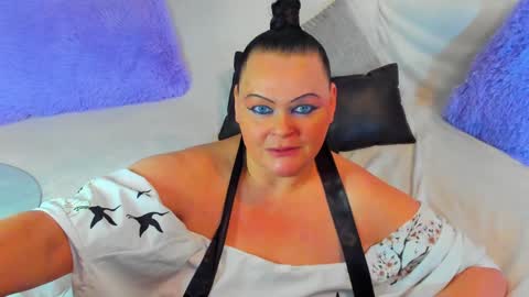 Snapshot of milanabiegert chatting on January 9, 2025, 2:51 pm Lana online show from January 9, 2025, 2:51 pm