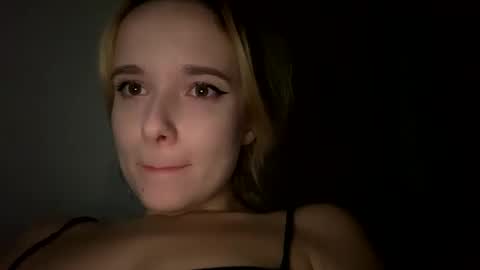 Snapshot of milkybaby269137 chatting on December 29, 2024, 8:15 pm milkybaby269137 online show from December 29, 2024, 8:15 pm