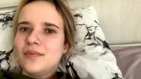 Snapshot of milkybaby269137 chatting on February 8, 2025, 9:03 am milkybaby269137 online show from February 8, 2025, 9:03 am